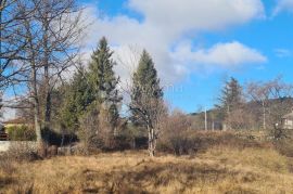 Veliki građevinski teren u Lijepom okruženju, Klana, Land