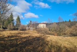 Veliki građevinski teren u Lijepom okruženju, Klana, Land