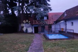 Imanje na Pantovčaku od 11.458 m², Donji Grad, House