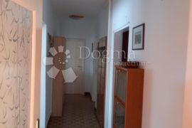 Prekrasne dvije kuće u Gajnicama, Podsused - Vrapče, House