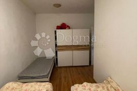 Poslovno stambeni prostor 76.5 m² Dražice, Jelenje, Gewerbeimmobilie