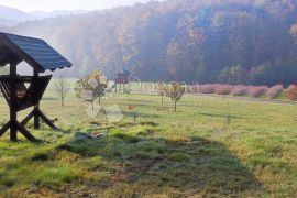 LJUBEŠČICA - građevinske parcele raznih kvadratura, Ljubešćica, Zemljište