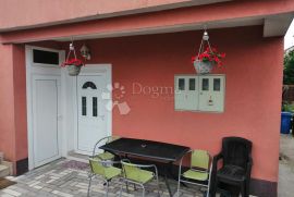 Zamet, obiteljski stan na prodaju, Rijeka, Appartamento