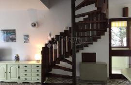 Dramalj, dva apartmana 99m2+37m2 za jednu cijenu, Crikvenica, Διαμέρισμα