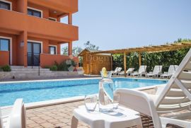 OBITELJSKI EKO RESORT, Umag, Ticari emlak