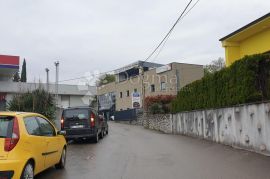 Poslovna zgrada, Rijeka, Propriété commerciale