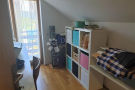 Dvoetažni apartman u lijepoj planinskoj kući, Ogulin, Flat