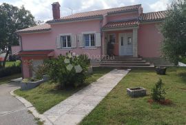 Prekrasna moderno uređena kuća u Marčani!, Marčana, Kuća