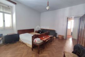 ISTRA, PULA - 3SS+DB stan za renovaciju na atraktivnoj lokaciji, Pula, Apartamento