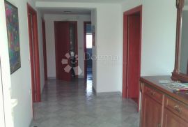 Etaža u privatnoj kući za najam, Rijeka, Appartement