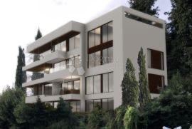 OPATIJA - PRVOKLASAN STAN S POGLEDOM NA MORE U URBANOJ VILI, Opatija, Apartamento