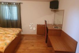 Apartmanska kuća u okolici Poreča, Poreč, Kuća