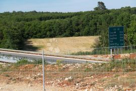 Pula - okolica poljoprivredno zemljište!, Ližnjan, Land