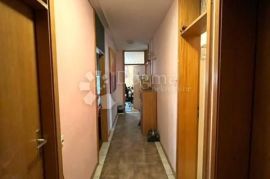 Turnić - trosobni stan sa dnevnim boravkom 77 m2, Rijeka, Flat