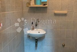 ROVINJ – kvalitetan poslovni prostor, Rovinj, Commercial property