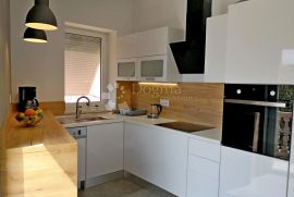 KANTRIDA PRVI RED DO MORA 2S+DB, Rijeka, Appartement