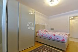 Trsat 3S+DB etaža, Rijeka, Apartamento