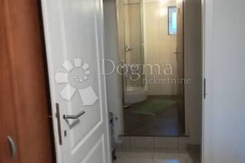 Klana, najam za grupu 7 osoba, Klana, Flat