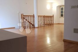 Poslovni prostor od 120 m² na minutu od Korza, Rijeka, Poslovni prostor