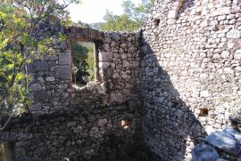 Lijepi građevinski teren sa pogledom (stara urušena kamena kuća na terenu), Vinodolska Općina, Γη