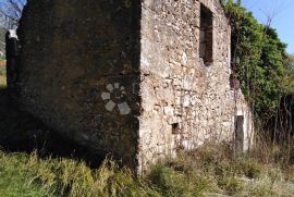 Lijepi građevinski teren sa pogledom (stara urušena kamena kuća na terenu), Vinodolska Općina, Arazi