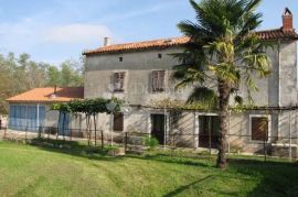 Istra, Labin - kuća - starina  ( Stancija ), Labin, Maison