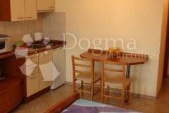 Opatija okolica, VILA  sa 8 apartmana i bazenom, Opatija - Okolica, Famiglia