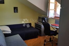 NAJAM STAN KOSTRENA 80 m² 2S+DB, Kostrena, Appartement