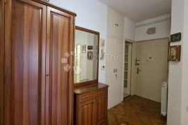 Stan za najam na Pećinama, Rijeka, Appartement