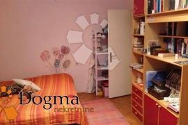 STAN RIJEKA CENTAR 72 m² 2S+DB, Rijeka, Appartement