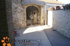 KUĆA CRIKVENICA 190 m² P+1+VPOT, Crikvenica, House