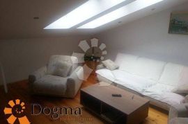 STAN RIJEKA NAJAM CENTAR 89 m² 3S+DB, Rijeka, Appartment