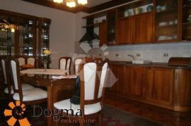 STAN OPATIJA 130 m² 4S+DB, Opatija, Appartement