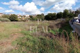 Loborika građevinsko zemljište 1283m2 !, Marčana, Terreno