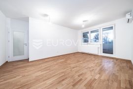 Zagreb, Lovinčićeva ulica, poslovno-stambeni prostor, PRVI NAJAM, 61 m2 + GPM, Zagreb, Appartment