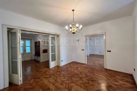 STAN ZAGREB DONJI GRAD BUCONJIĆEVA, Zagreb, Wohnung