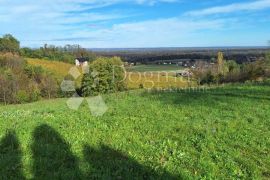 ZEMLJIŠTE BANFI, Štrigova, Land