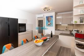 Crikvenica stan sa bazenom, Crikvenica, Appartment