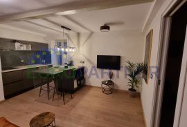 Predivan stan sa studio apartmanom u centru Rovinja, Rovinj, Daire