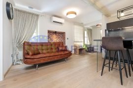 Predivan stan sa studio apartmanom u centru Rovinja, Rovinj, Διαμέρισμα