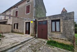 Kuća za adaptaciju sa velikim potencijalom, Barban, okolica, Istra, Barban, Famiglia