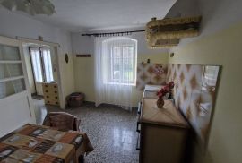 Kuća za adaptaciju sa velikim potencijalom, Barban, okolica, Istra, Barban, House