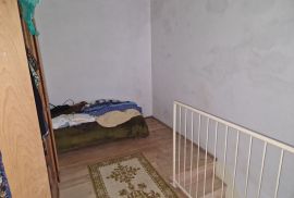 Kuća za adaptaciju sa velikim potencijalom, Barban, okolica, Istra, Barban, House