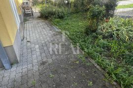 Rubeši, 1S+DB, 40 m2 s okućnicom od 70 m2, Kastav, Flat