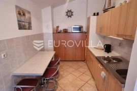 Istra, Medulin, stan na korak od plaže, NKP 49,23 m2, Medulin, Appartment