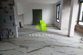 Poslovni prostor kod Doma zdravlja ID#4133, Niš-Mediana, Commercial property