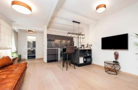 Stan + studio apartman u centru Rovinja, Istra, Rovinj, شقة