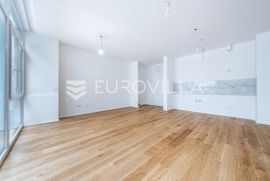 Zagreb, Vrbik,  novoadaptiran  dvosoban stan 45,70 m2, Zagreb, شقة