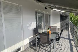 Stan s pogledom na Opatiju, Opatija, Apartamento