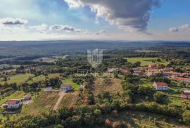 Kanfanar, okolica, zemljište na super lokaciji, Kanfanar, Terrain